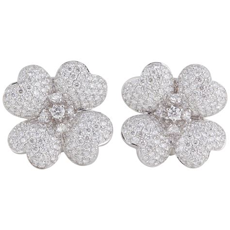 chanel flower earring diamonds